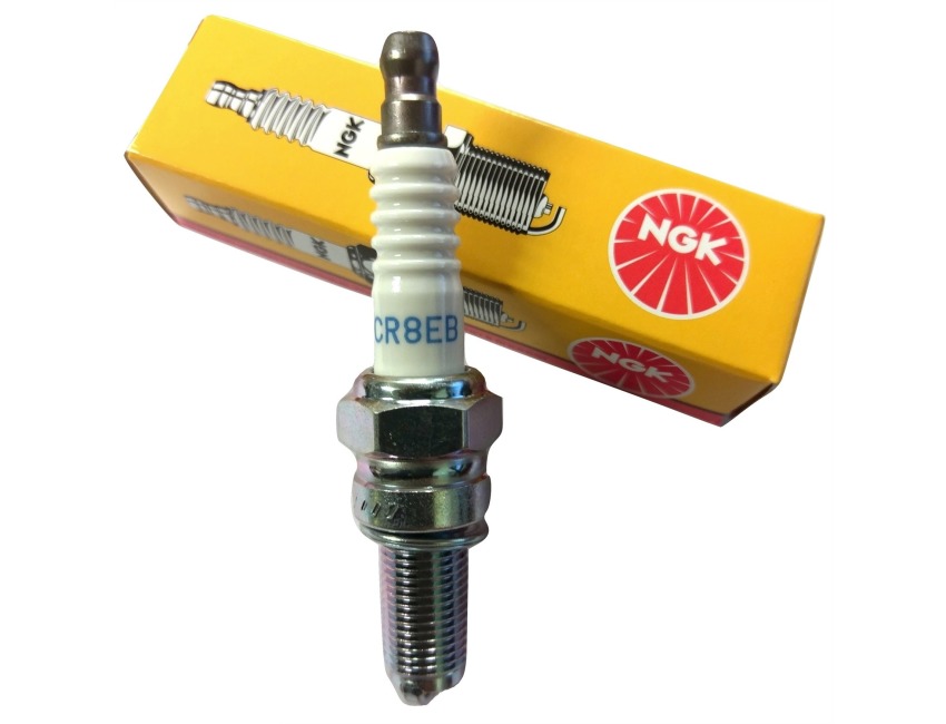 NGK Spark Plug for outboard motors CR8EB NGK SPARK PLUGS Bottom