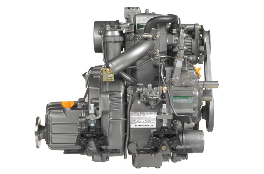 Yanmar 1GM 水冷式ディーゼルエンジン模型 1/12スケールヴィ